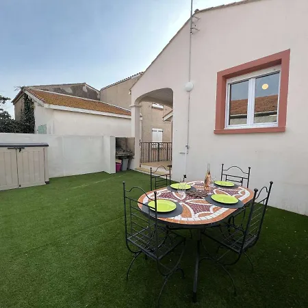 Maison 4 Pieces/6 Pers, Terrasse, 150m, Centre-ville - Fr-1-701-43 *