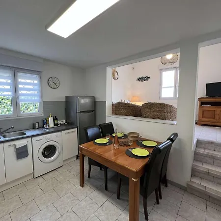 Holiday home Maison 4 Pieces/6 Pers, Terrasse, 150m, Centre-ville - Fr-1-701-43 Valras-Plage