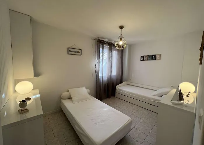 Maison 4 Pieces/6 Pers, Terrasse, 150m, Centre-ville - Fr-1-701-43